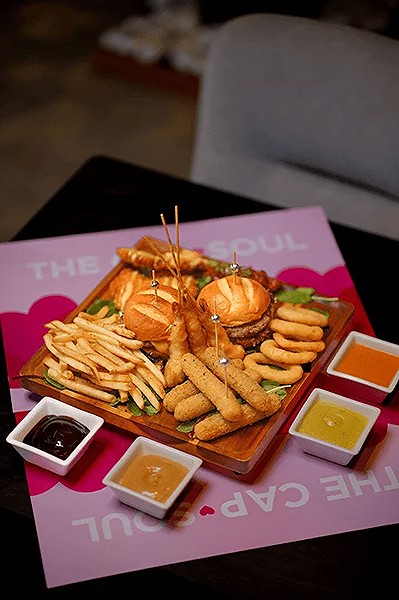 The Cap Soul Appetizers Platter (2 Persons)